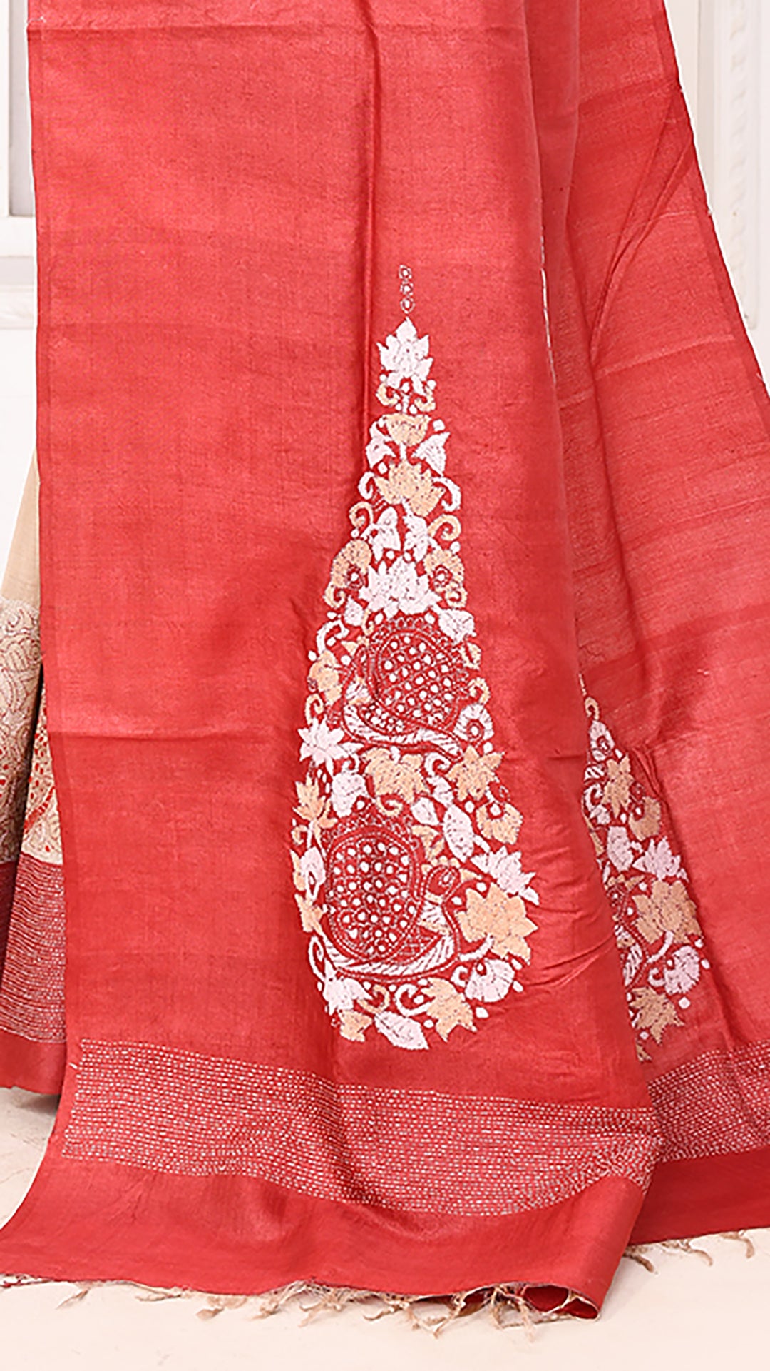 kantha Handcrafted Elegance