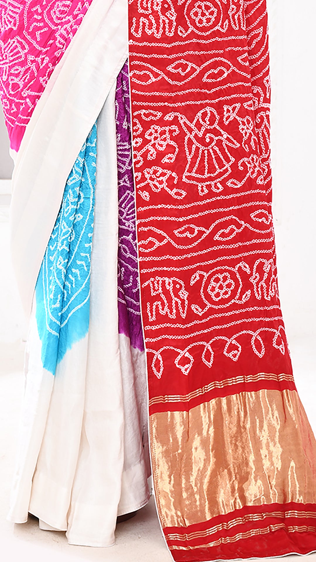 Gazi Silk Tissue Palu Hand Bandhej Offwhite