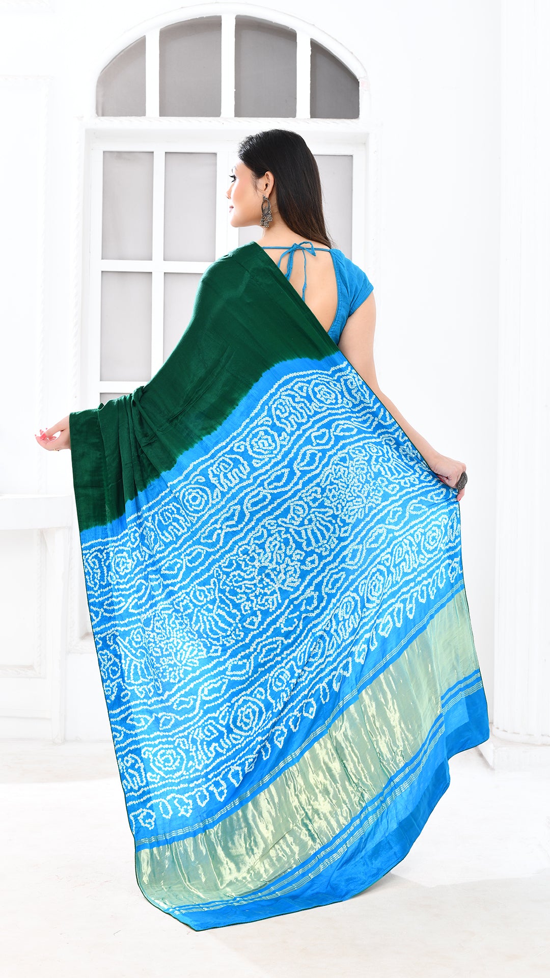 Gazi Silk Tissue Palu Hand Bandhej Green