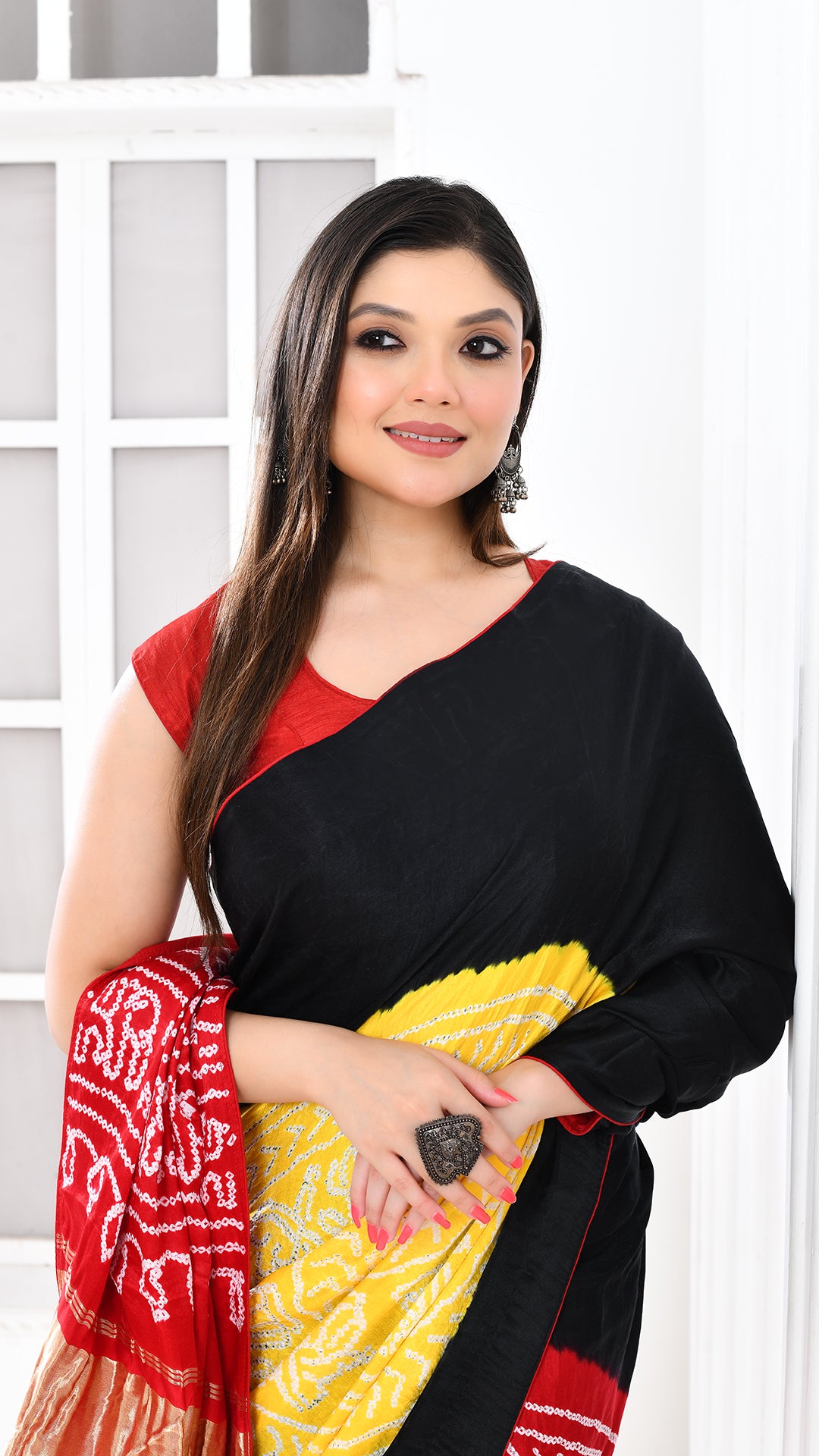 Gazi Silk Tissue Palu Hand Bandhej Black