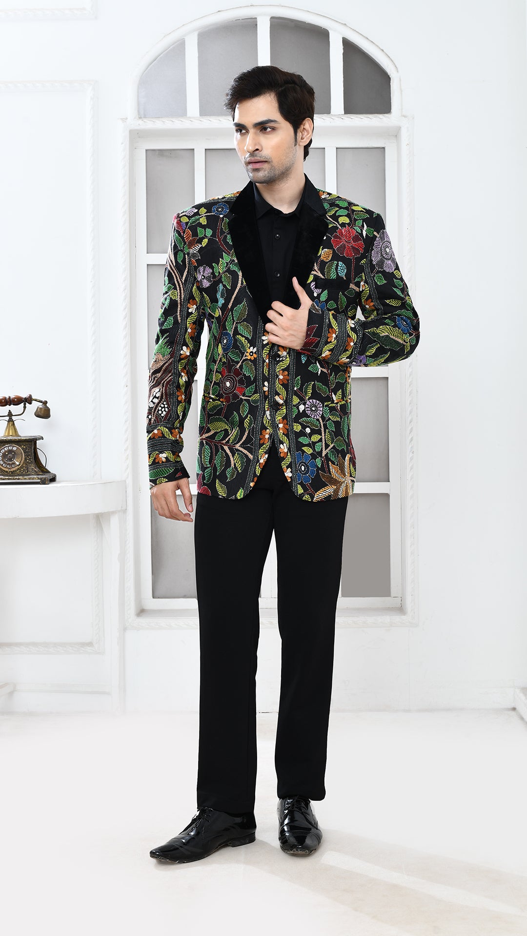 Black Nakshi Kantha Velvet Collar