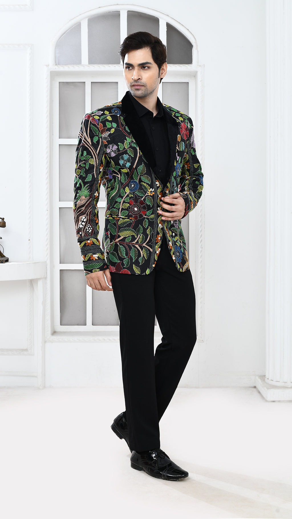 Black Nakshi Kantha Velvet Collar